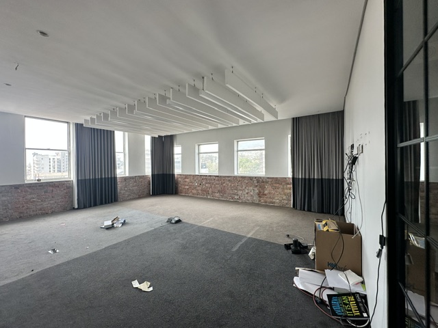 To Let Commercial Property for Rent in Woodstock Western Cape